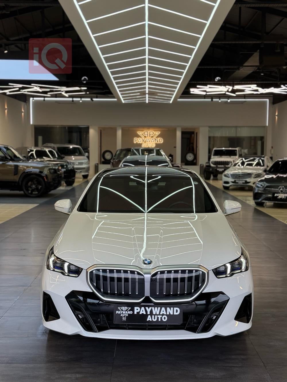 بی ئێم دەبڵیو سیریەس 5